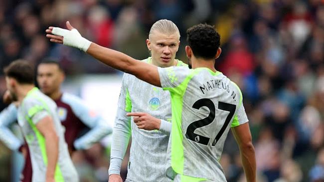 Man City that thu 0-1 tai Villa Park.