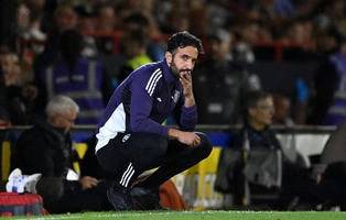 Ruben Amorim loay hoay giữa những nghịch lý ở Man Utd