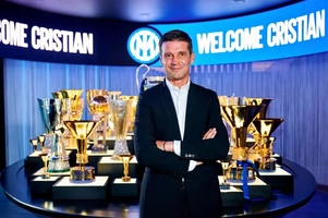 Inter Milan chính thức bổ nhiệm HLV Cristian Chivu